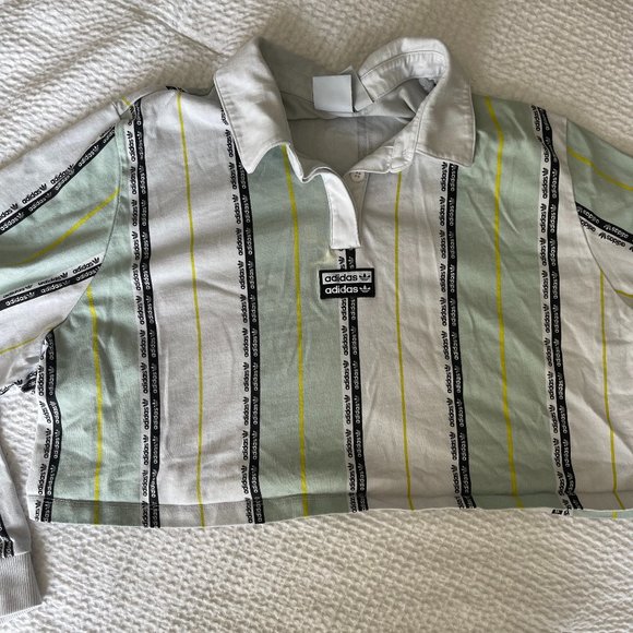 Cropped Collared Adidas Top - Picture 3 of 6